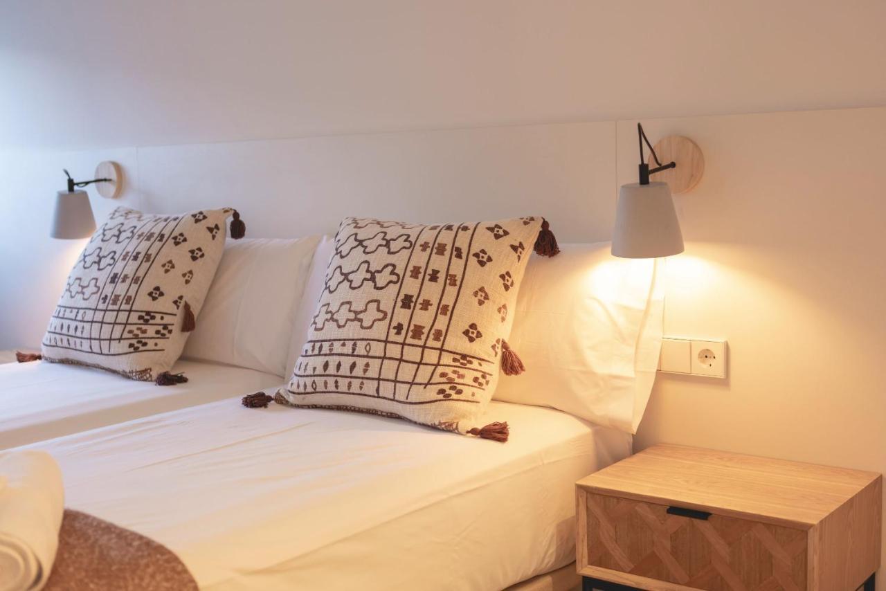 Bravissimo Afra, 2-Bedroom Apartment Girona Bagian luar foto