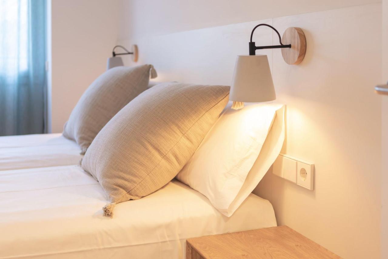 Bravissimo Afra, 2-Bedroom Apartment Girona Bagian luar foto
